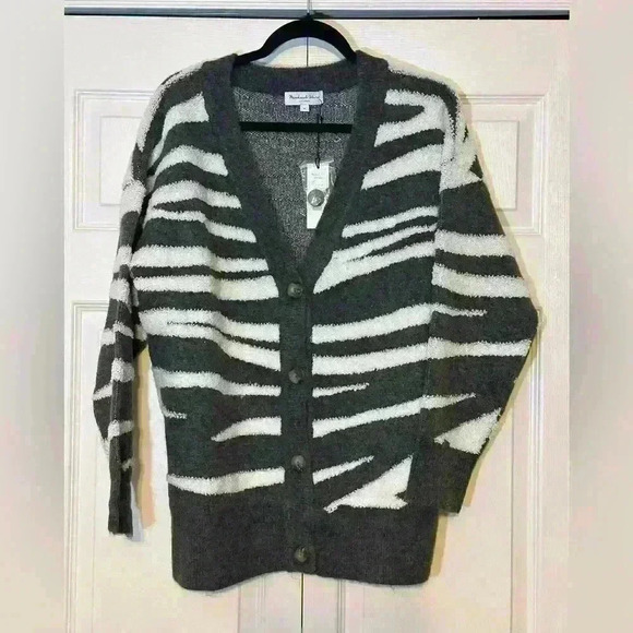 Michael Stars Long Sleeve Sweater NWT Plus size 1X and 2X - Picture 1 of 5